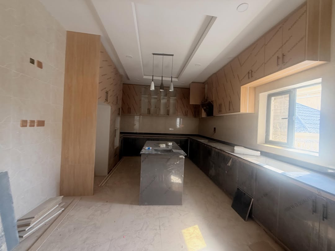 5 bedroom detached duplex for sale in Galadimawa, Abuja