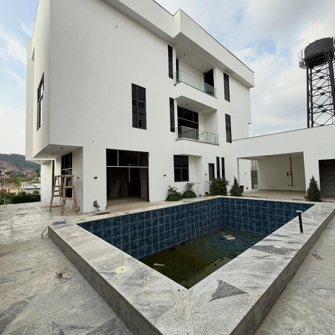 luxury 5 bedroom detached duplex for sale in Katampe Extension, Abuja