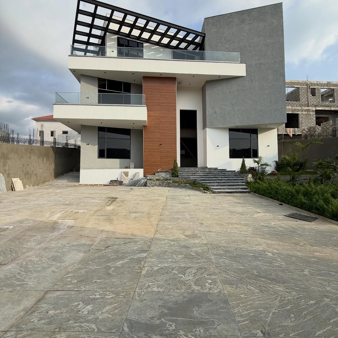 luxury 5 bedroom detached duplex for sale in Katampe Extension, Abuja