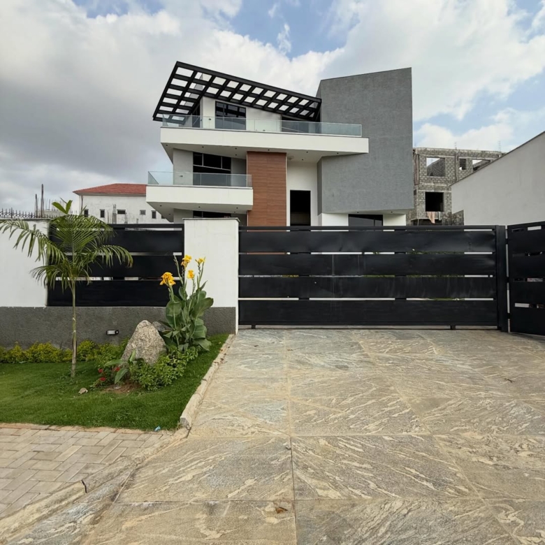 luxury 5 bedroom detached duplex for sale in Katampe Extension, Abuja