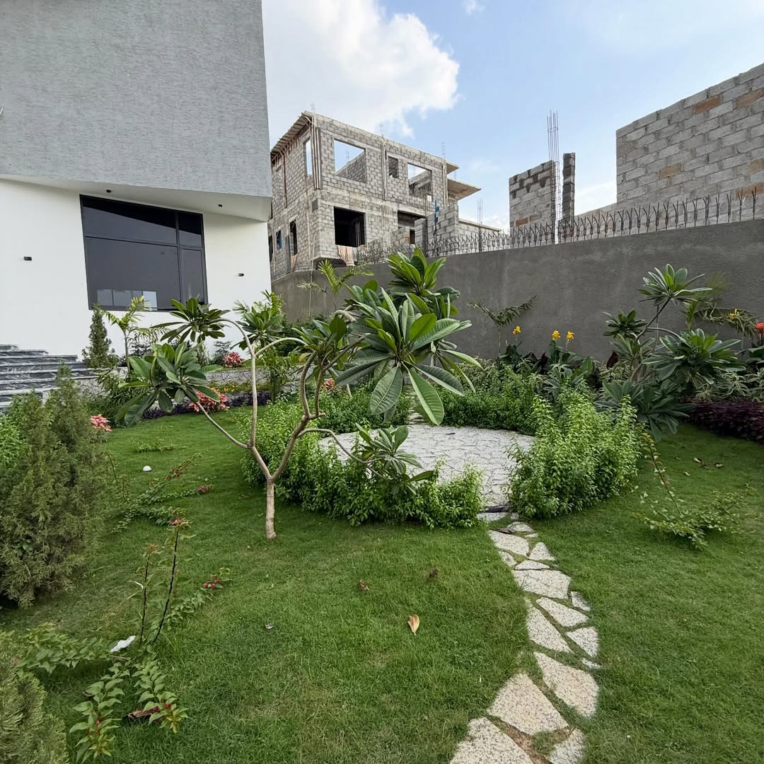 luxury 5 bedroom detached duplex for sale in Katampe Extension, Abuja
