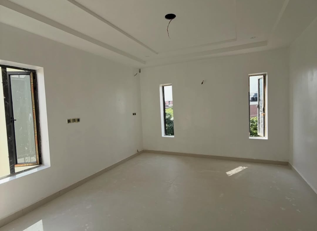 4 bedroom detached duplex with 2BQ for sale in Lifecamp, Abuja