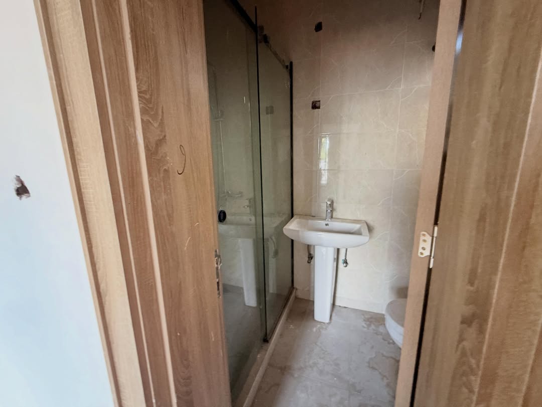 5 bedroom detached duplex with 2BQ for sale in Galadimawa, Abuja