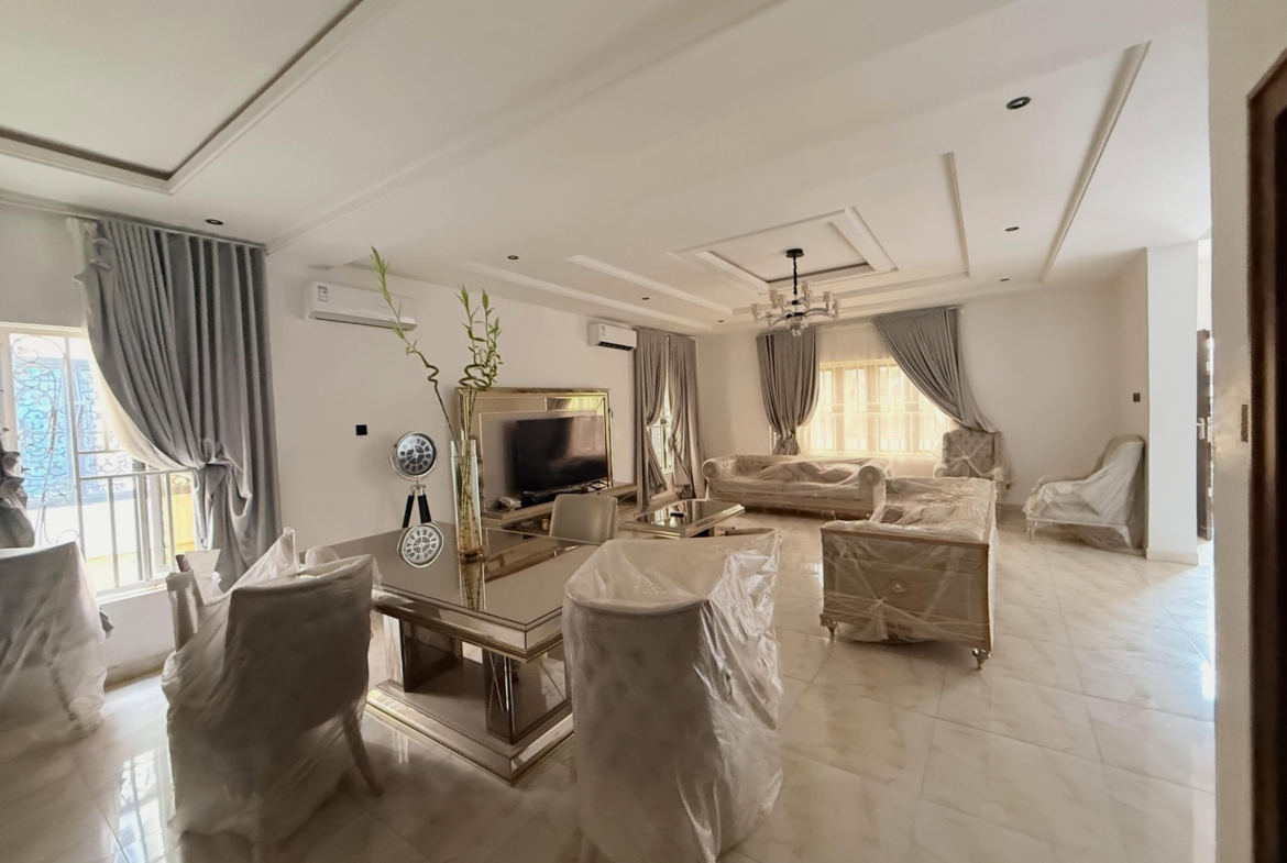 6 bedroom fully furnished detached duplex for sale in Galadimawa, Abuja