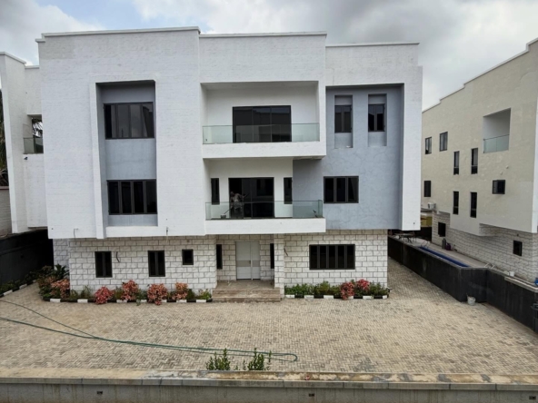 7 bedroom smart detached duplex for sale in Asokoro, Abuja