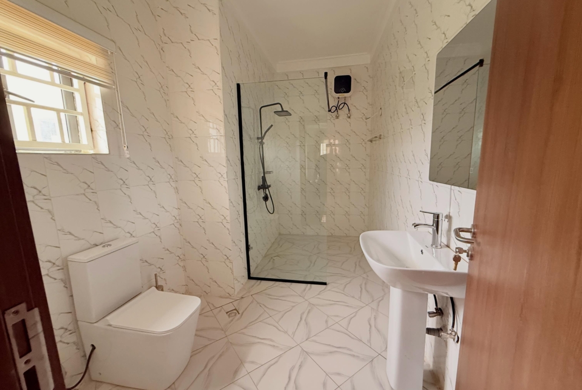 6 bedroom fully furnished detached duplex for sale in Galadimawa, Abuja