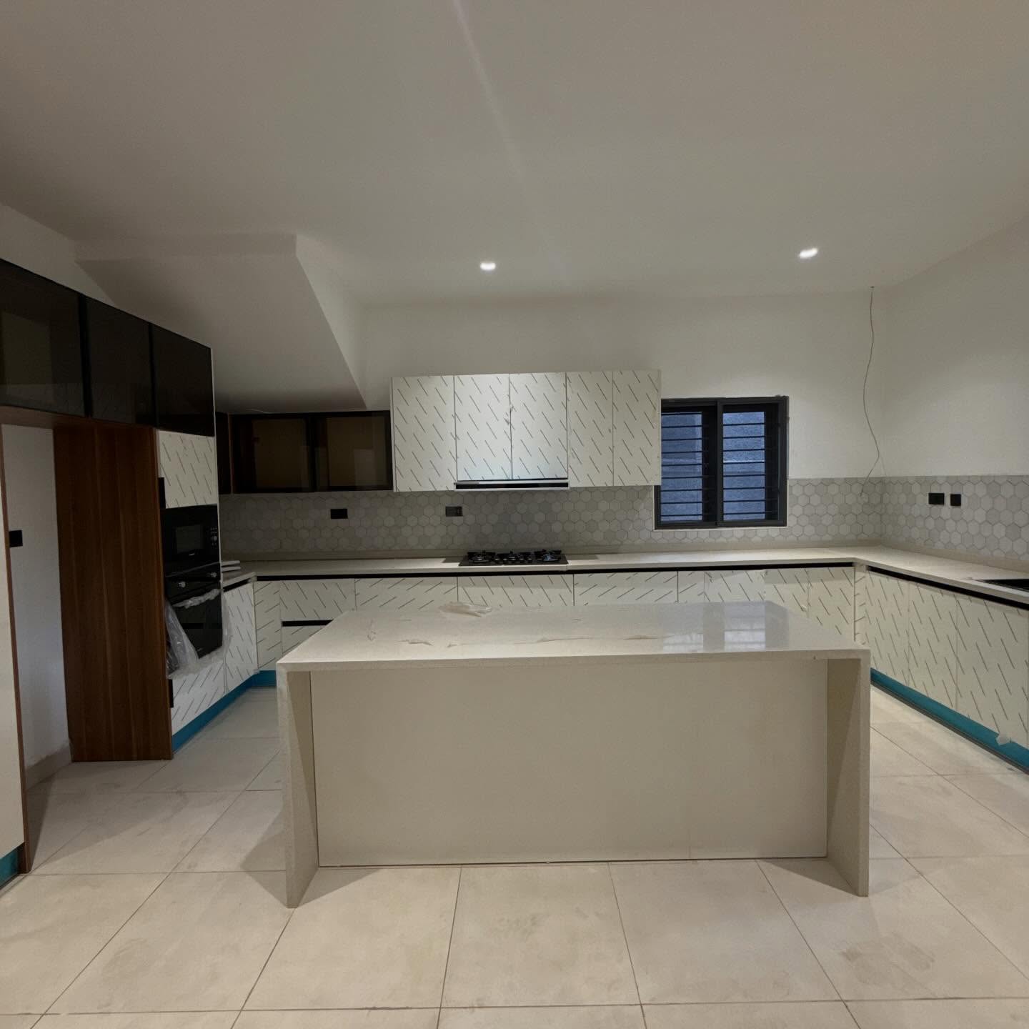 7 bedroom smart detached duplex for sale in Asokoro, Abuja