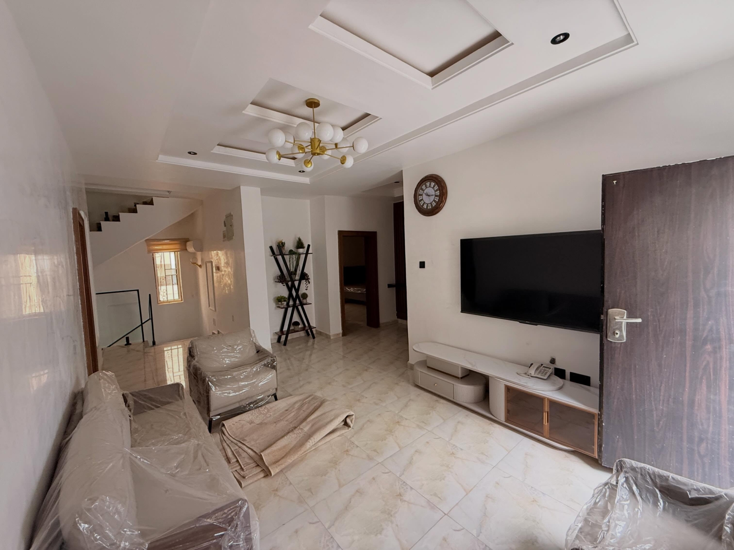 6 bedroom fully furnished detached duplex for sale in Galadimawa, Abuja