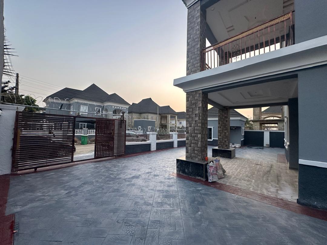 4 bedroom fully detached duplex for sale in Apo, Abuja