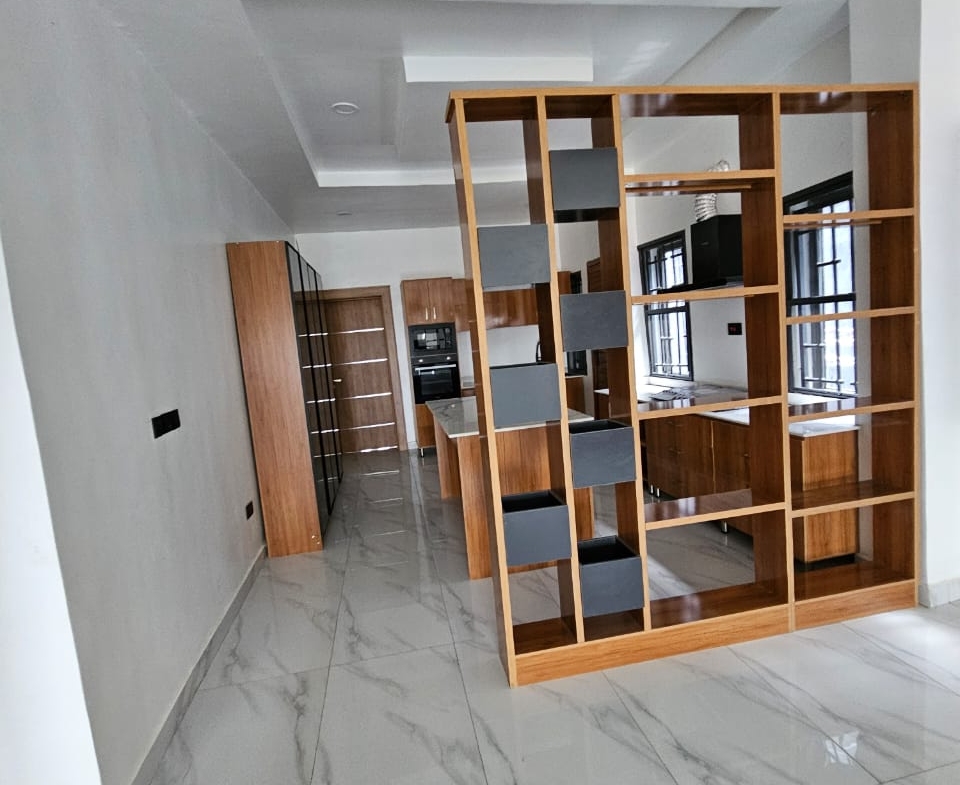 3 bedroom apartment for sale in Katampe Main, Abuja