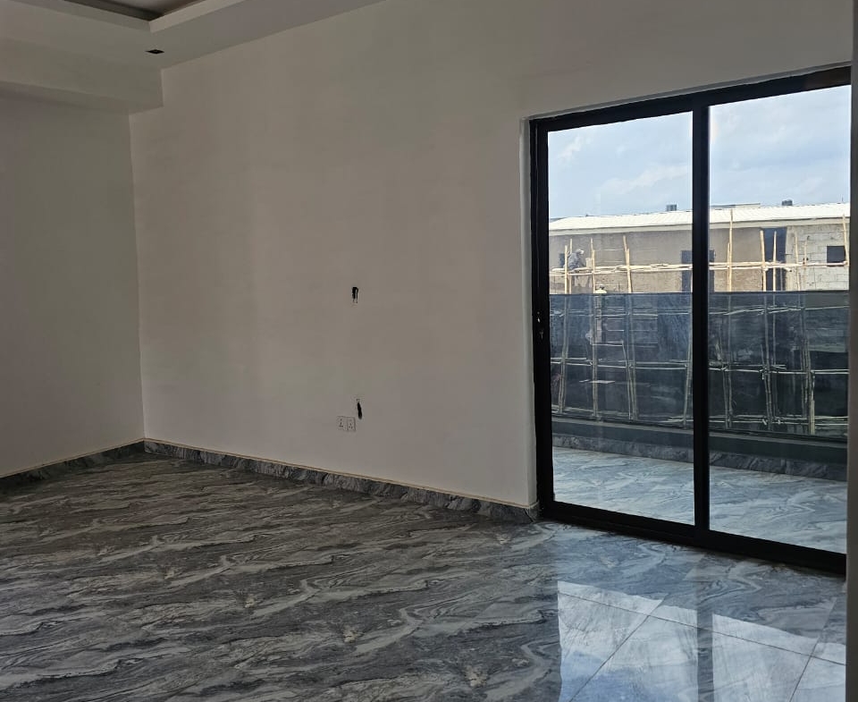 4 bedroom duplex with BQ for sale in Dawaki, Abuja