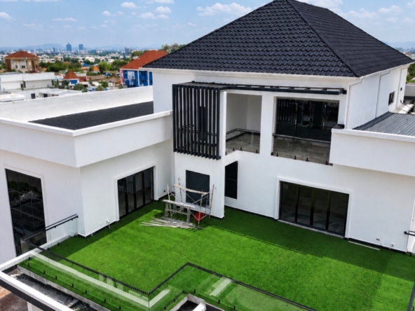 9 bedroom smart mansion for sale in Asokoro Extension, Abuja
