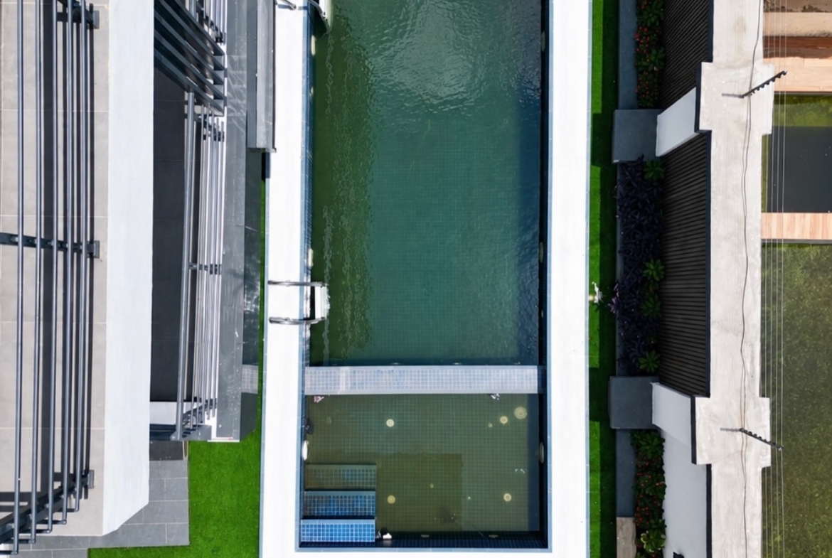9 bedroom smart mansion for sale in Asokoro Extension, Abuja