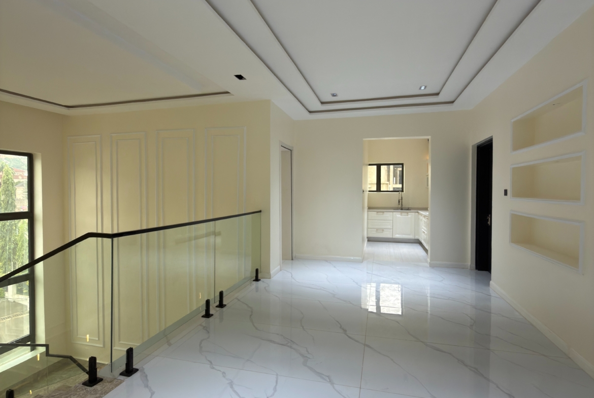 6 bedroom detached duplex for sale in Katampe Extension, Abuja