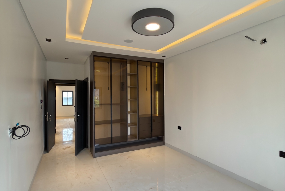 3 bedroom smart apartment for sale in Jahi, Abuja