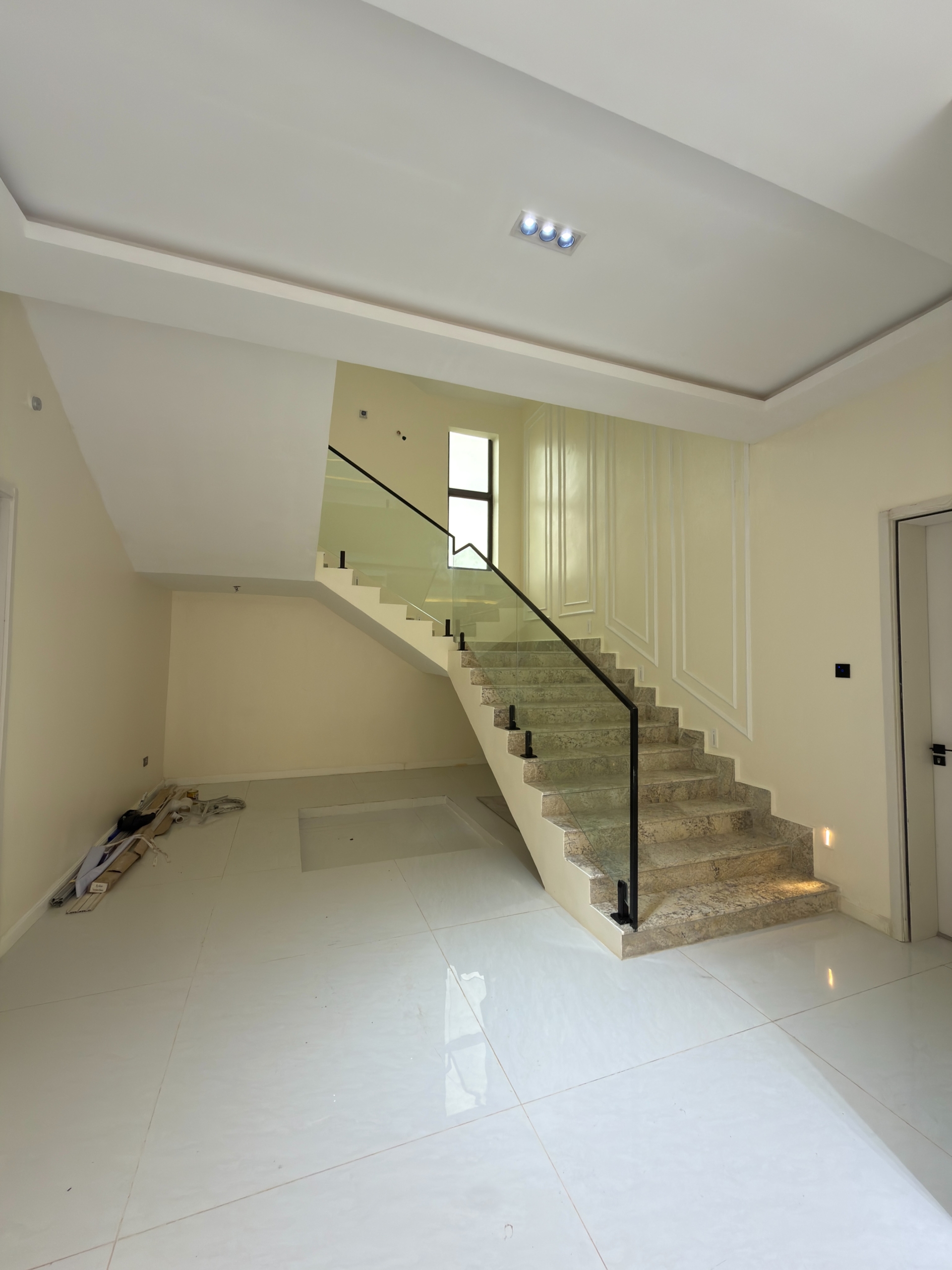 6 bedroom detached duplex for sale in Katampe Extension, Abuja