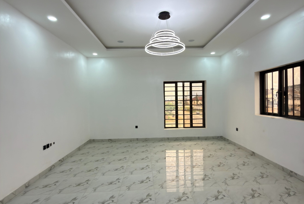 5 bedroom luxury detached duplex for sale in Guzape, Abuja
