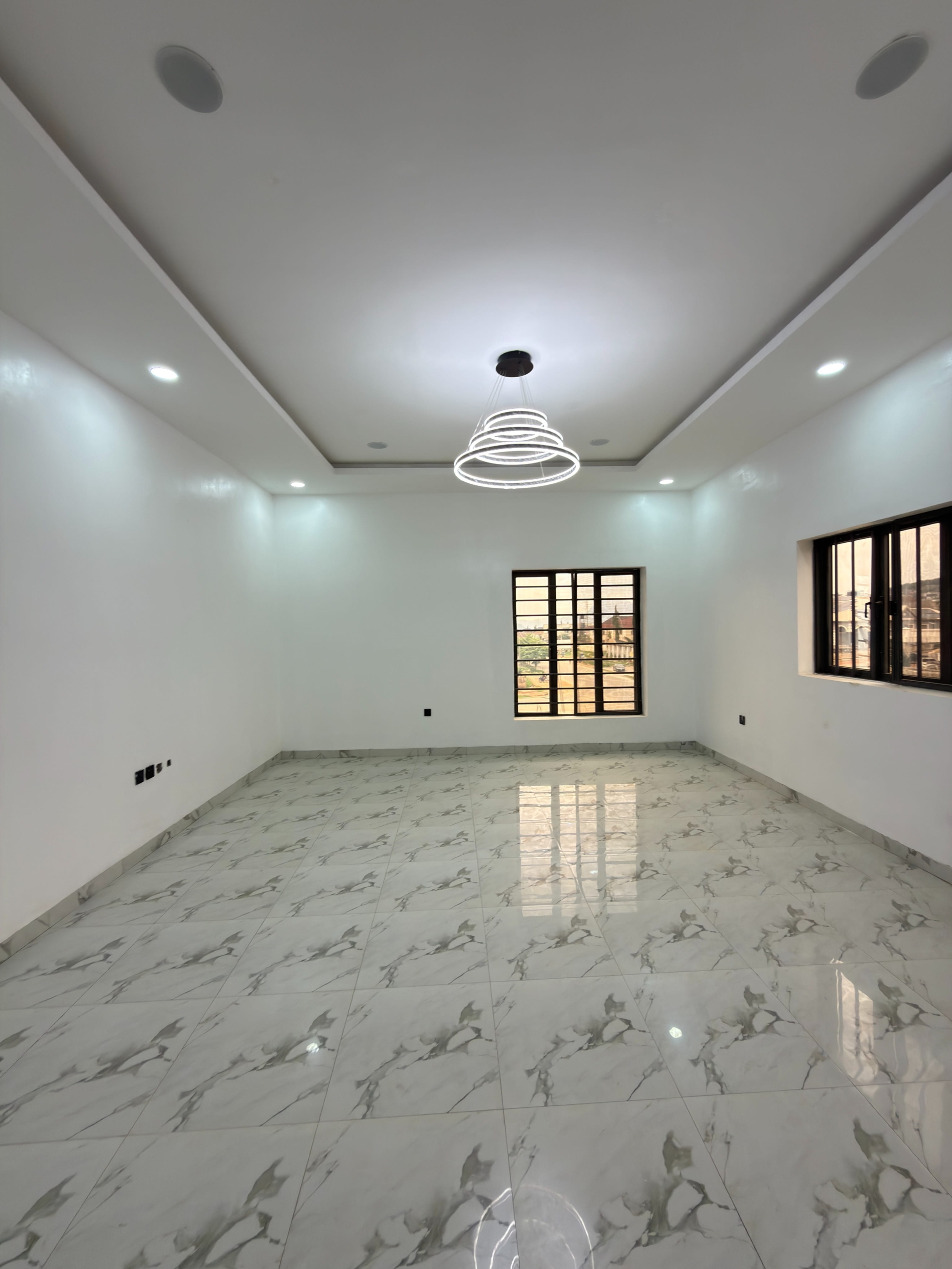 5 bedroom luxury detached duplex for sale in Guzape, Abuja
