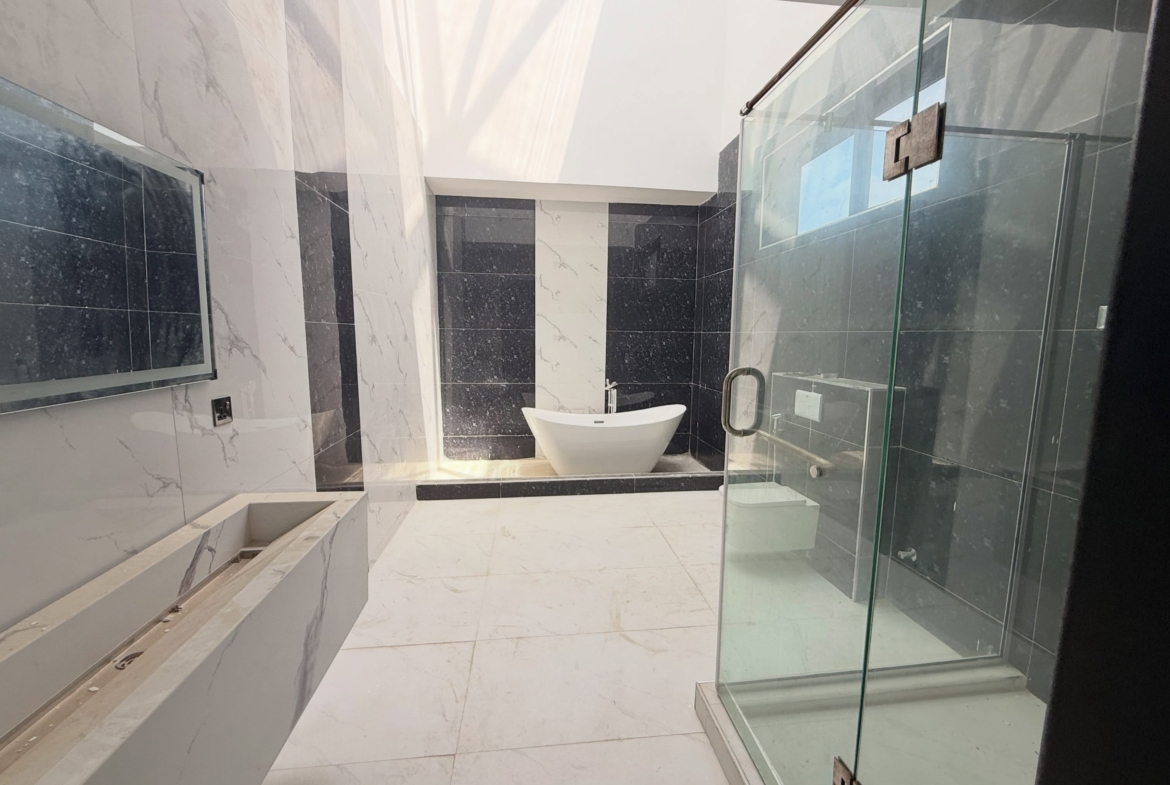 5 bedroom luxury detached duplex for sale in Katampe Extension, Abuja