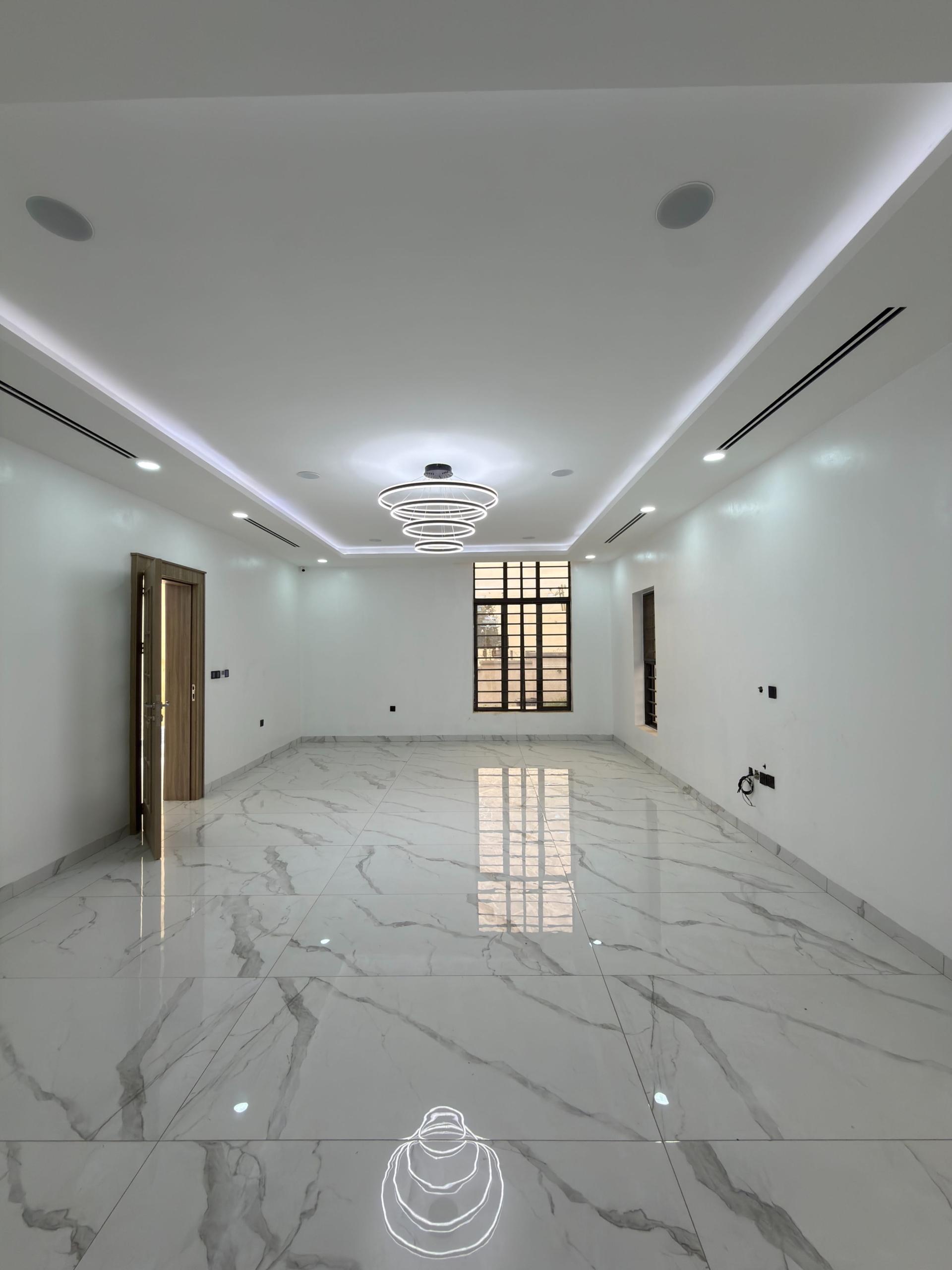 5 bedroom luxury detached duplex for sale in Guzape, Abuja