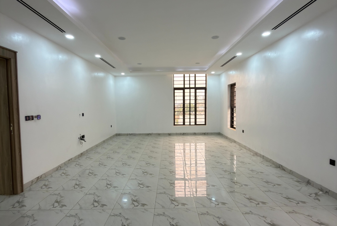5 bedroom luxury detached duplex for sale in Guzape, Abuja