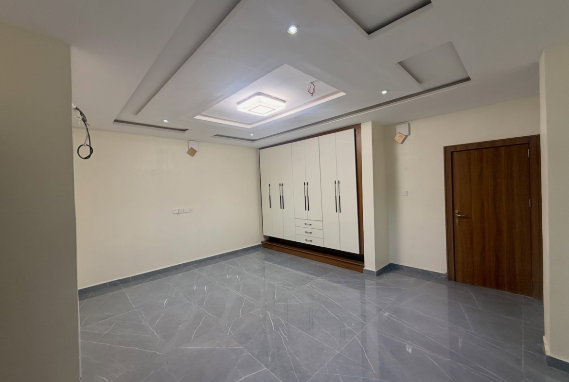 4 bedroom terrace duplex with BQ for sale in Wuse, Abuja