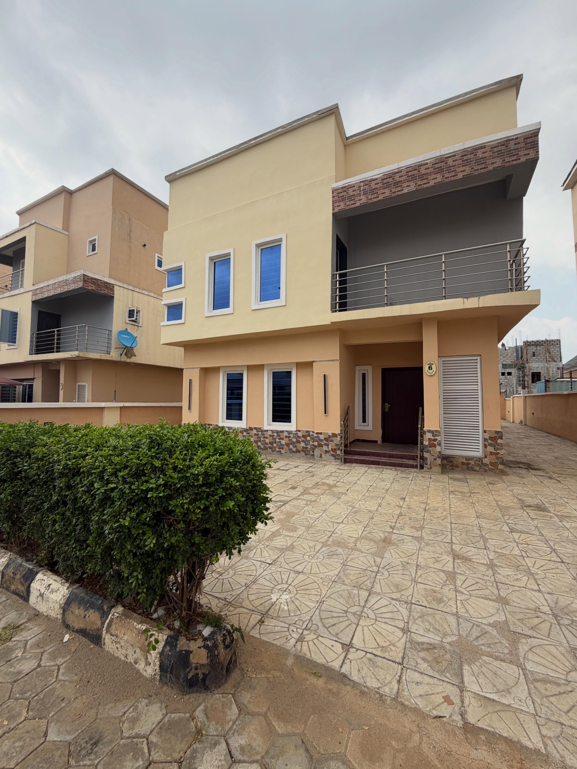 4 bedroom detached duplex with BQ for sale in Katampe Main, Abuja