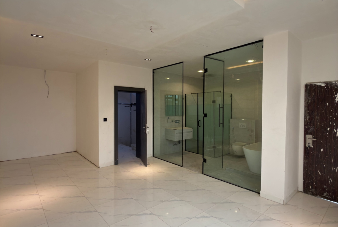 4 bedroom smart terrace duplex with BQ for sale in Wuye, Abuja