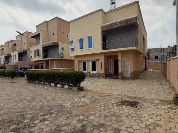 4 bedroom detached duplex with BQ for sale in Katampe Main, Abuja