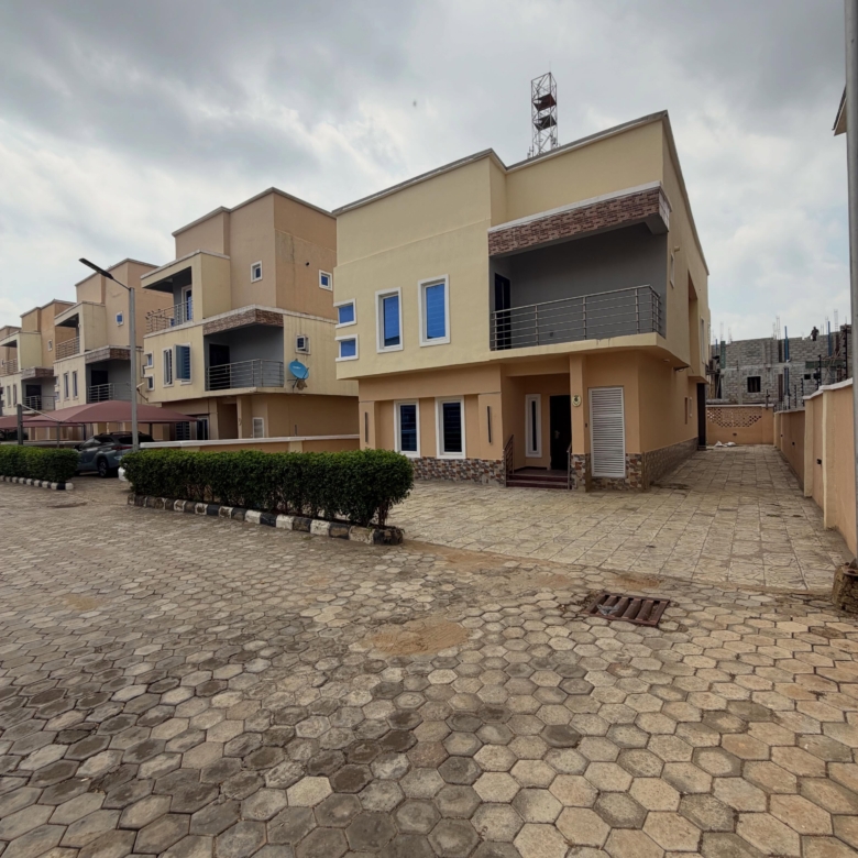 4 bedroom detached duplex with BQ for sale in Katampe Main, Abuja