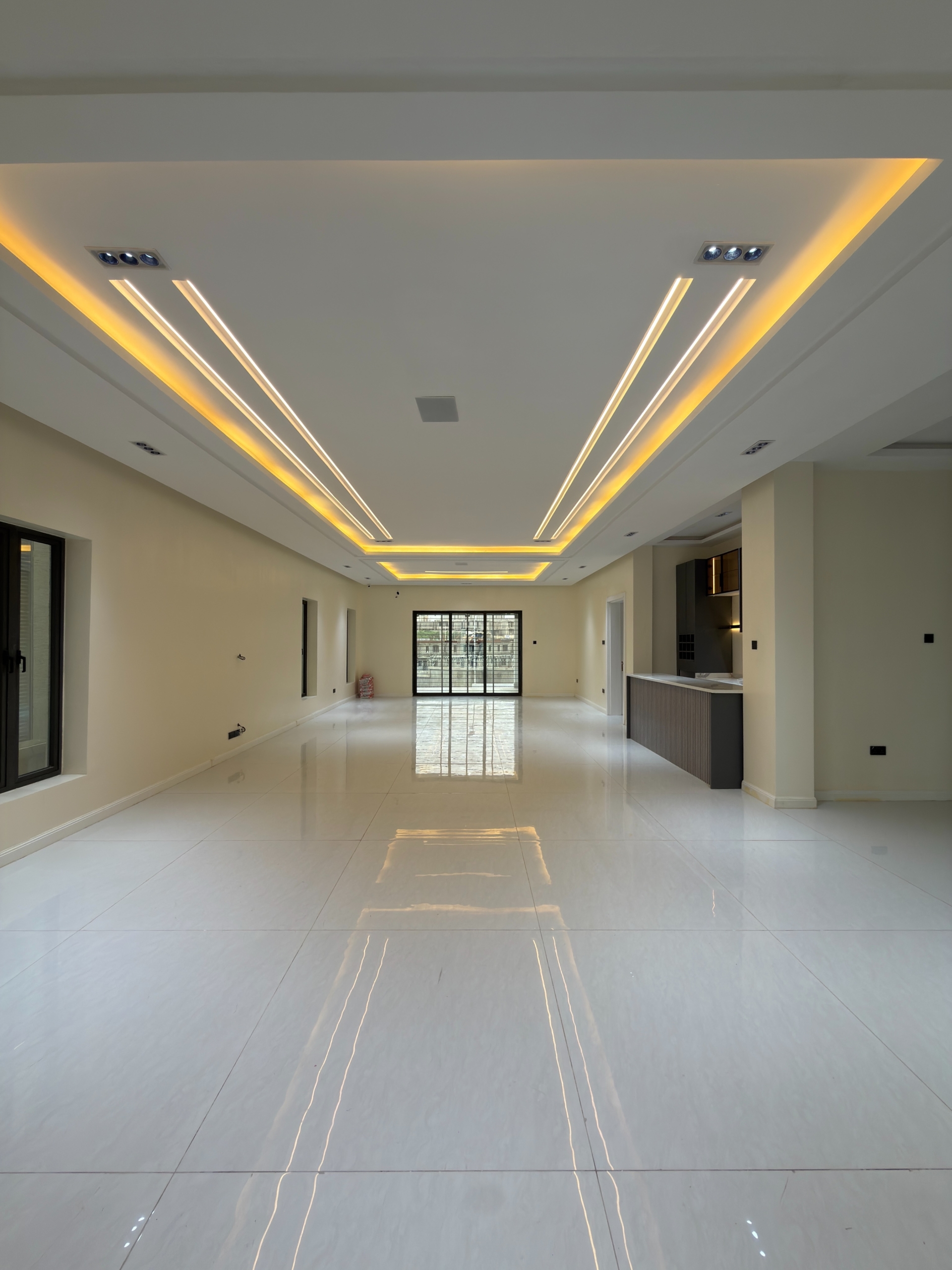 6 bedroom detached duplex for sale in Katampe Extension, Abuja