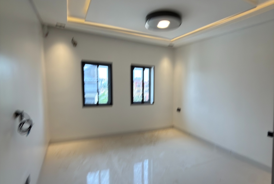 3 bedroom smart apartment for sale in Jahi, Abuja