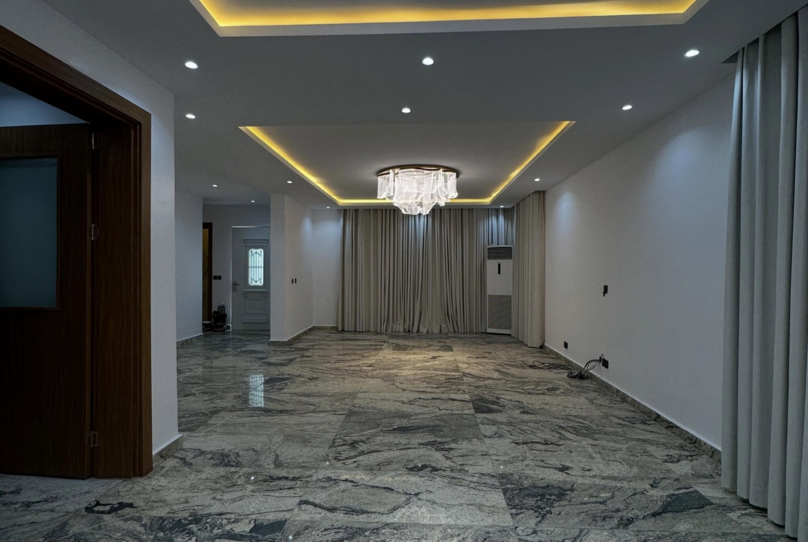 6 bedroom detached duplex for sale in Mabushi, Abuja