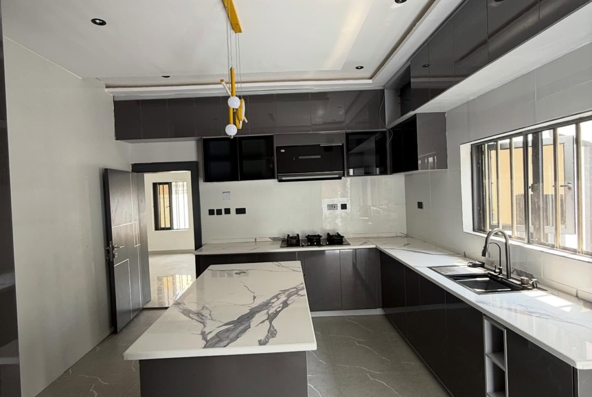 4 bedroom detached duplex for sale in Lokogoma, Abuja