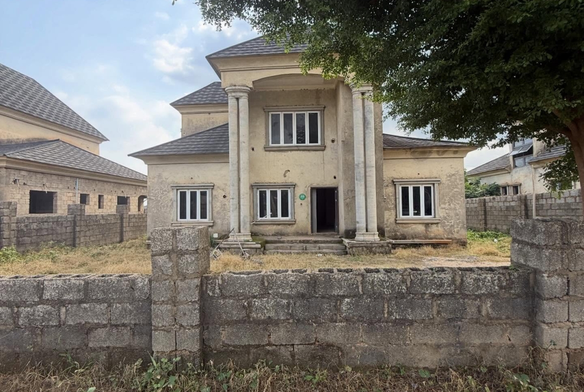 5 bedroom detached duplex for sale in Karsana, Abuja