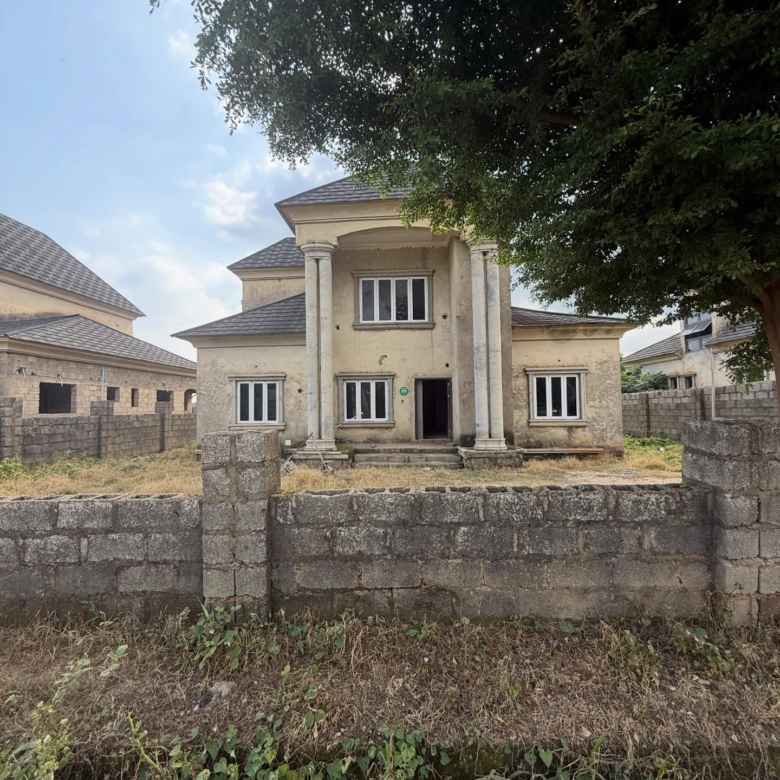 5 bedroom detached duplex for sale in Karsana, Abuja