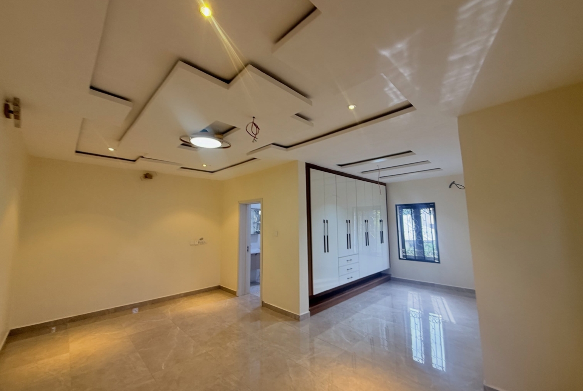4 bedroom terrace duplex with BQ for sale in Wuse, Abuja