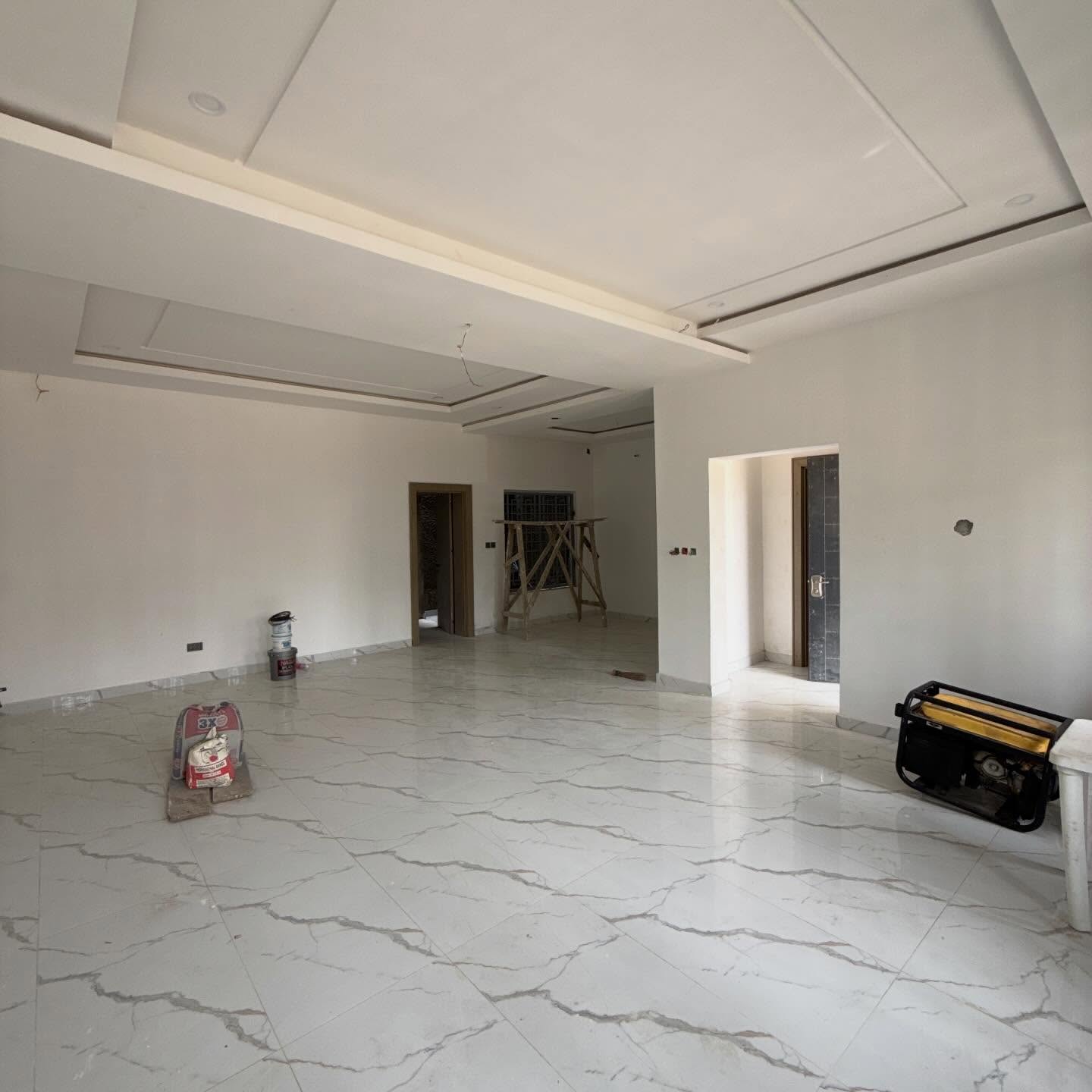 4 bedroom terrace duplex with BQ for sale in Wuse, Abuja i
