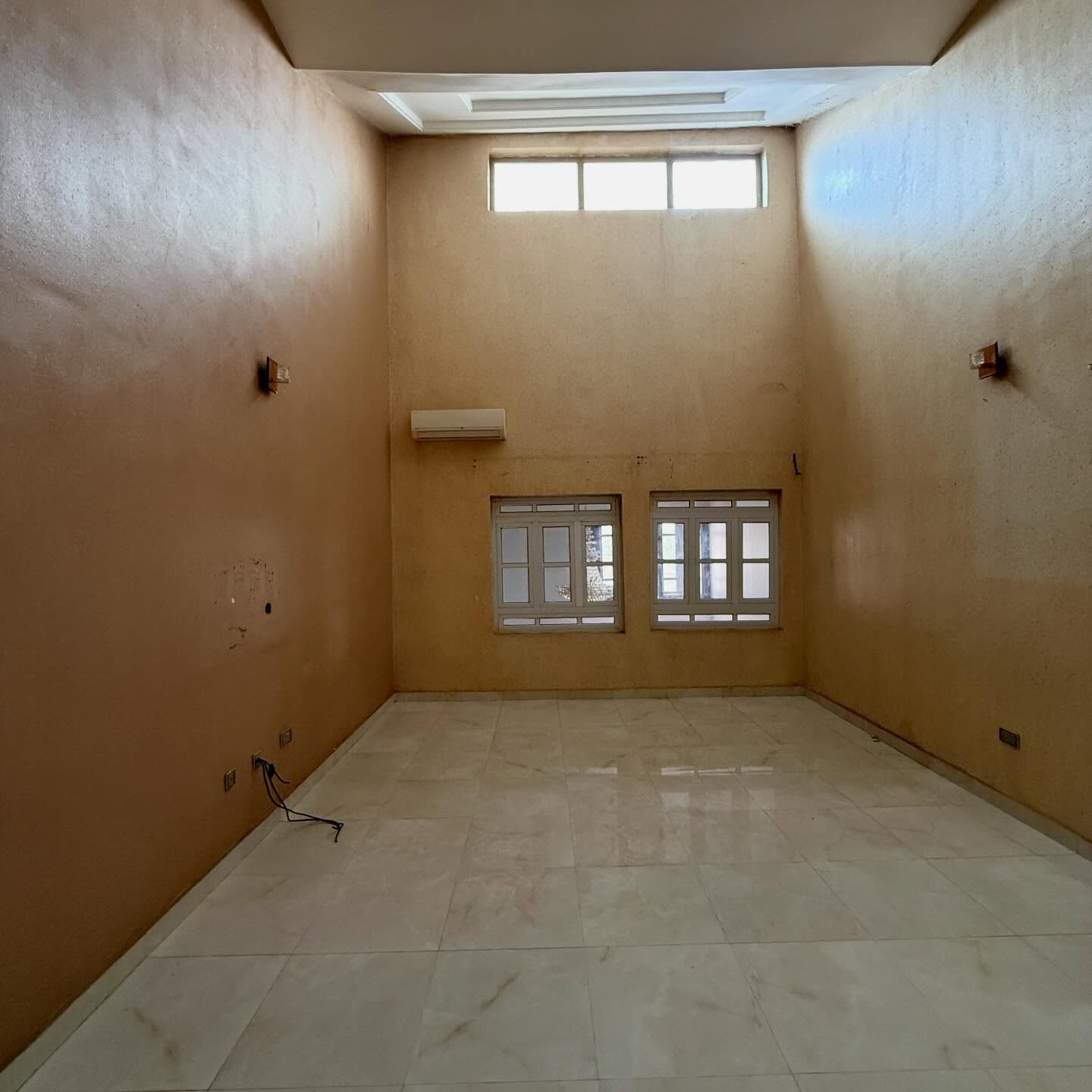 5 bedroom semi-detached duplex for sale in Guzape, Abuja