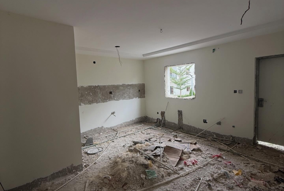 5 bedroom semi-detached duplex for sale in Katampe, Abuja