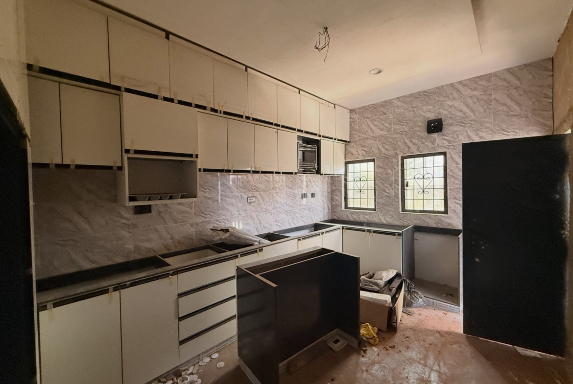 4 bedroom fully detached duplex for sale in Kado, Abuja