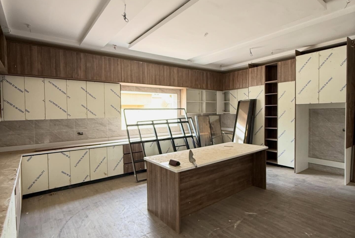 6 bedroom detached duplex for sale in Katampe Extension, Abuja