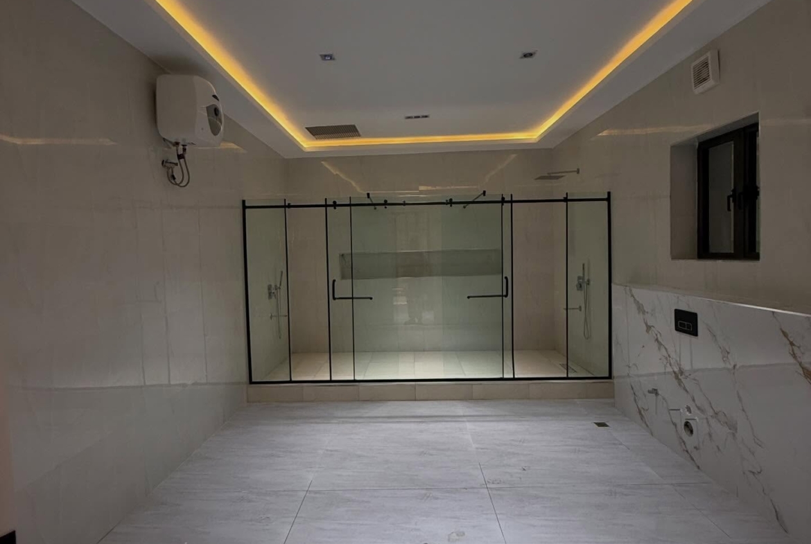 6 bedroom smart detached duplex for sale in Katampe Extension, Abuja