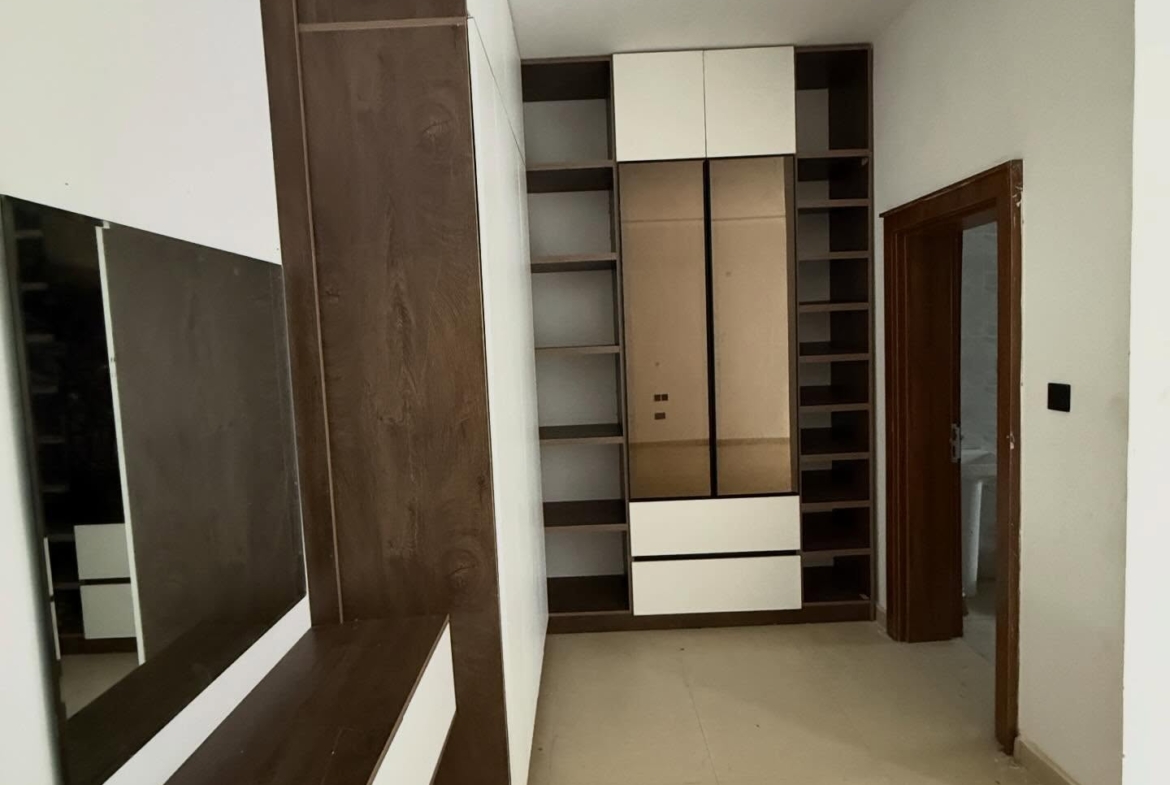 4 bedroom terrace duplex for rent in Guzape, Abuja