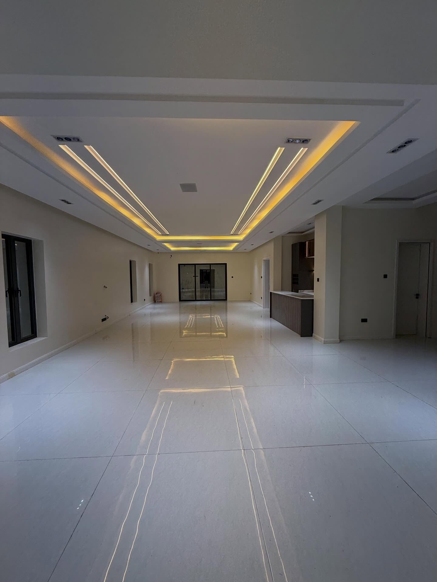 6 bedroom smart detached duplex for sale in Katampe Extension, Abuja