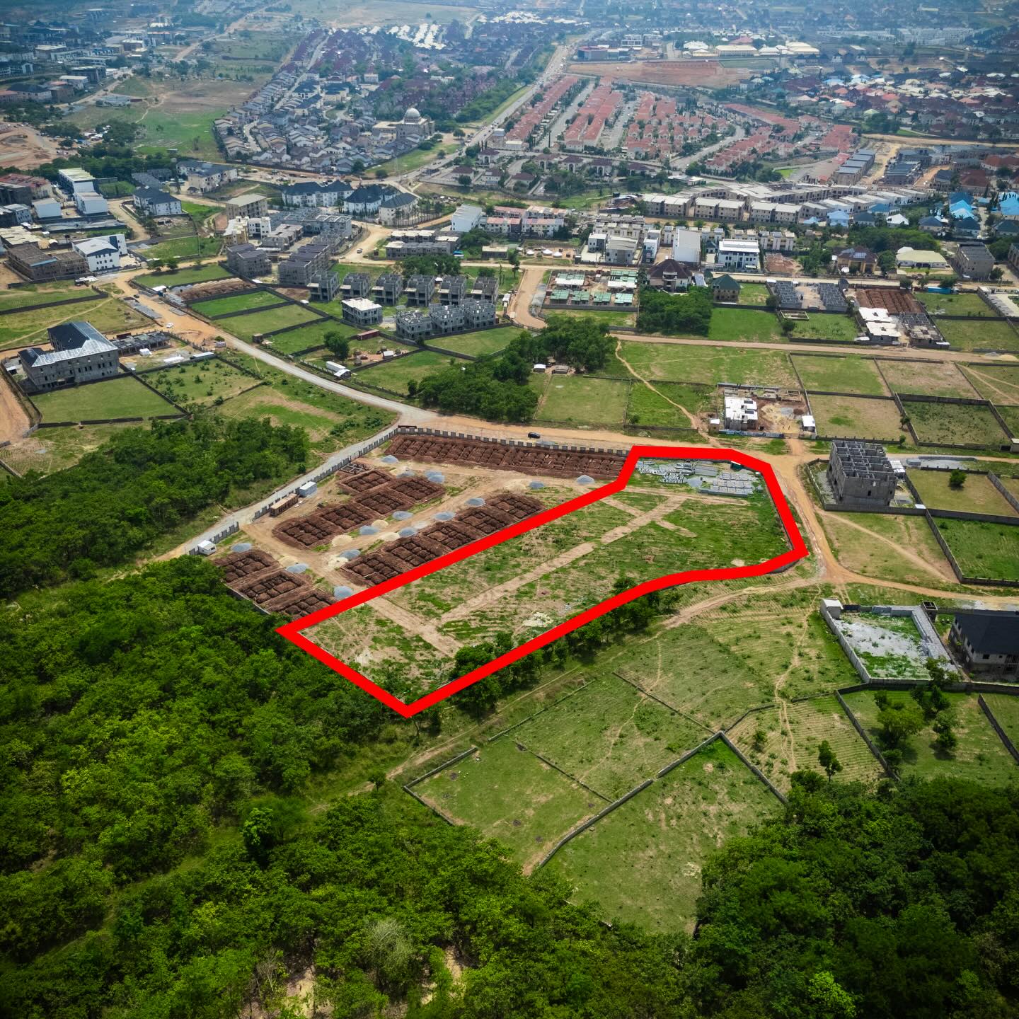 1 hectare residential land for sale in Lifecamp, Abuja