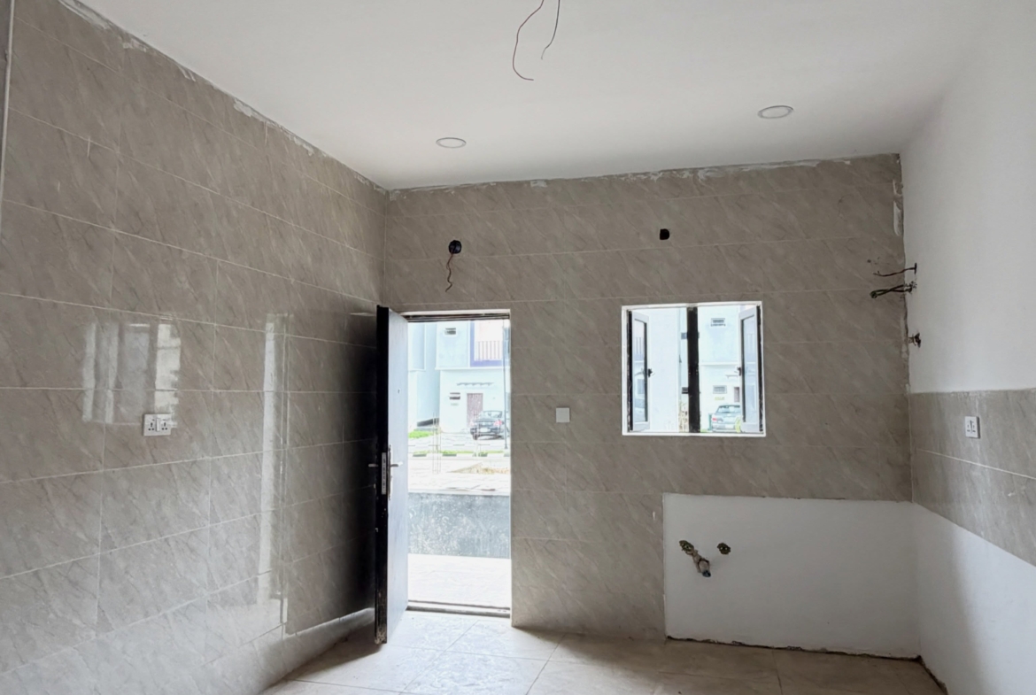 3 bedroom apartment for sale in Apo Dutse, Abuja