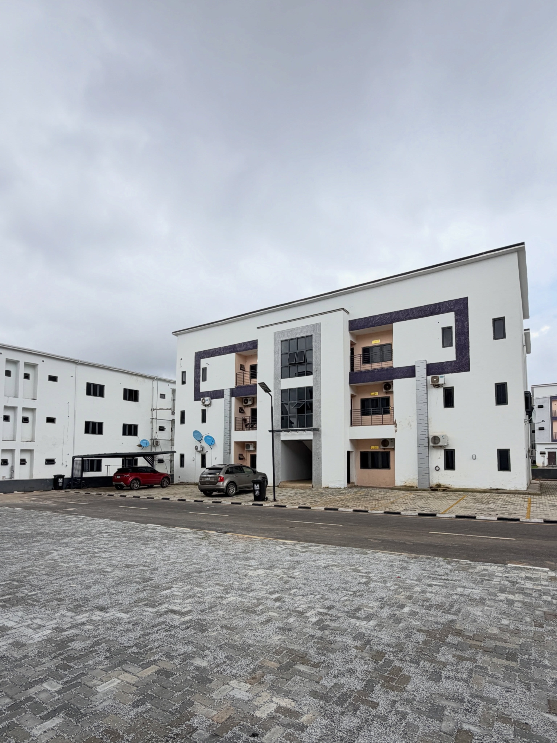 3 bedroom apartment for sale in Apo Dutse, Abuja