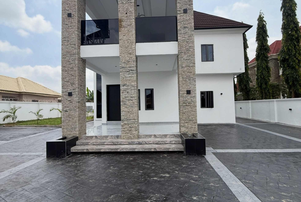 4 bedroom detached duplex for sale in Lokogoma, Abuja