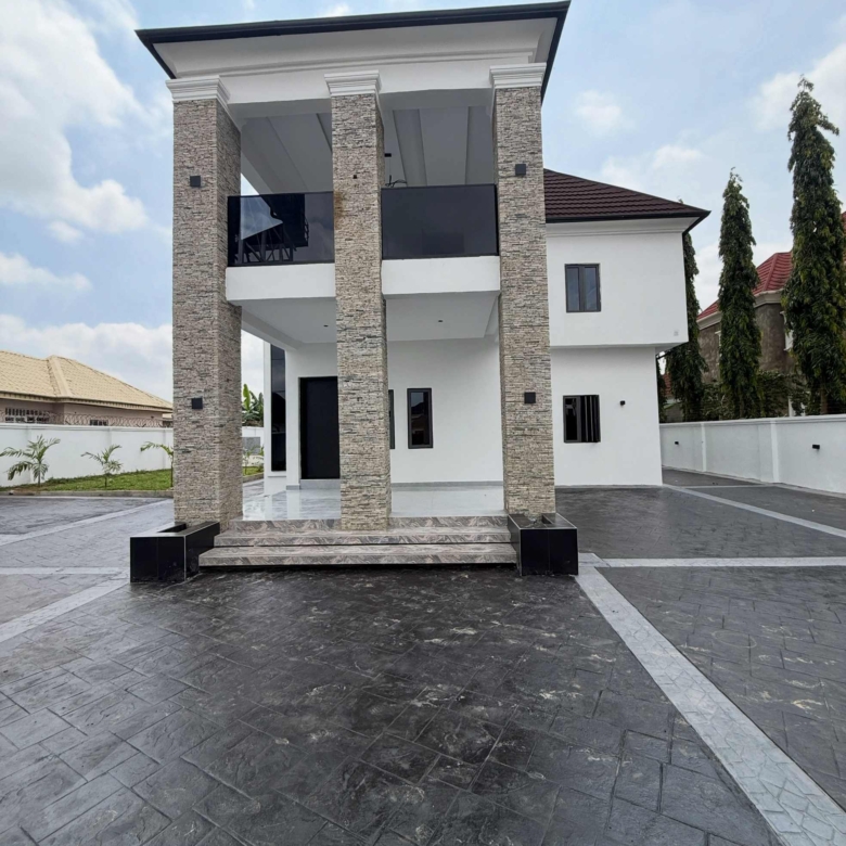 4 bedroom detached duplex for sale in Lokogoma, Abuja